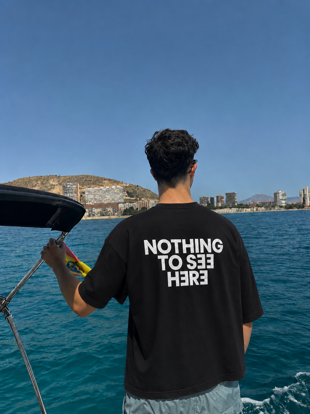 PLAIN PROJECT - Nothing To See Here Oversized Tee